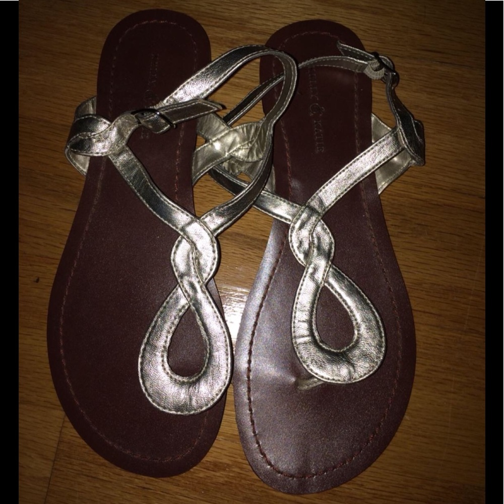 ❌❌ sold❌❌ Kelly & Katie sandals